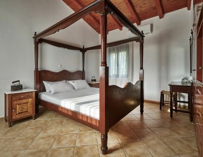 Villa holidays in Greece