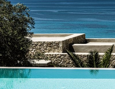 Villa rentals in Greece