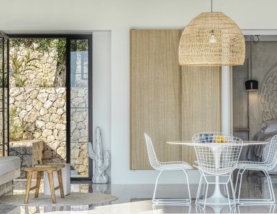 Villa holidays in Halikounas