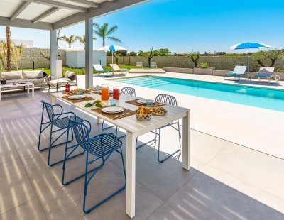 Book a villa in Italy