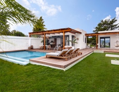 Villas in Halikounas