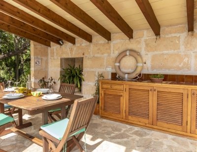 Book a villa holiday in Pollensa