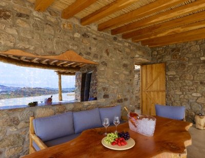 Villas in Agios Stefanos