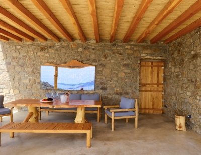 Villa rentals in Agios Stefanos