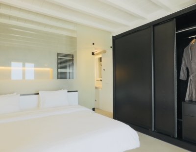 Book a villa in Greece