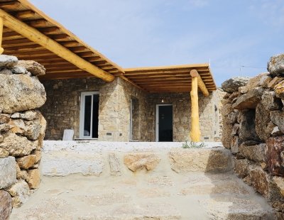 Holiday villas in Agios Stefanos