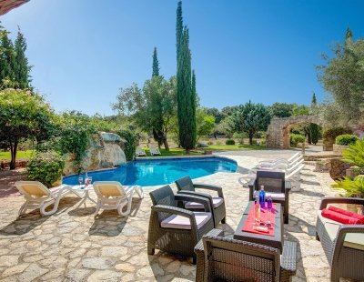 Villa holidays in Pollensa