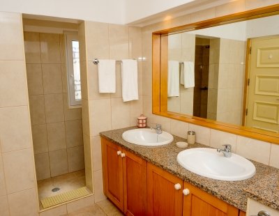 Book a villa in Carvoeiro