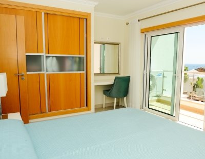 Book a villa holiday in Algarve