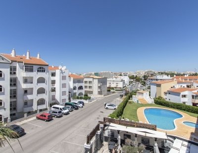 Book a villa holiday in Albufeira