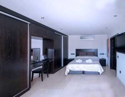 Book a villa in Costa del Sol
