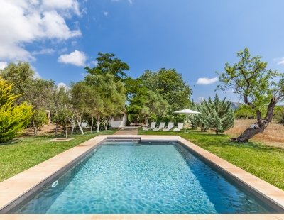 Villas in Pollensa