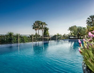 Book a villa in Spain