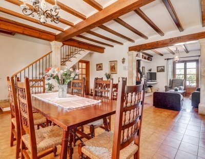 Book a villa holiday in Spain