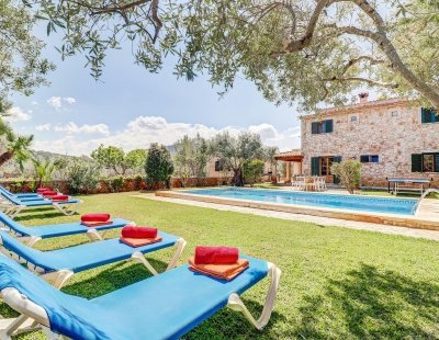 Villa rentals in Balearic Islands