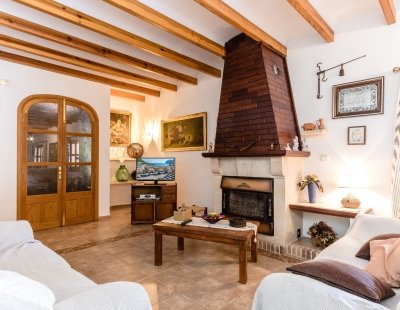 Book a villa in Spain