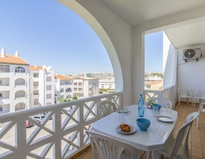 Book a villa in Portugal