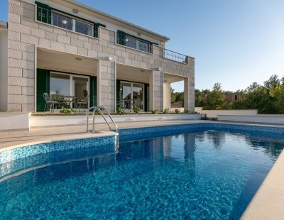Book a villa in Croatia