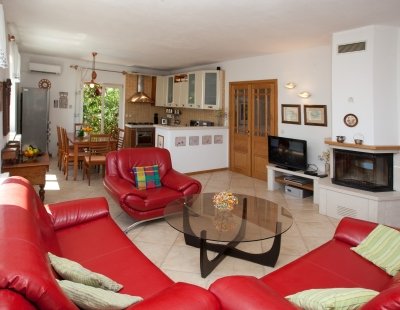Villa rentals in Brac