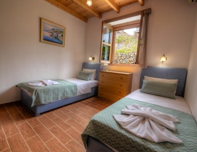 Villa rentals in Crete