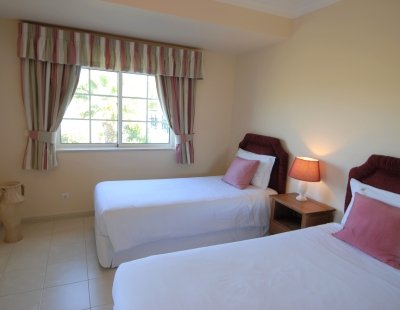 Book a villa holiday in Algarve