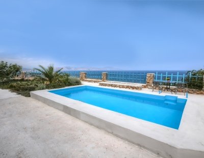 Villa rentals in Crete
