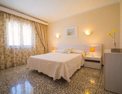 Holiday villas in Spain
