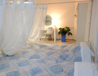 Holiday villas in Greece