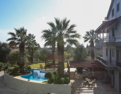 Book a villa in Greece