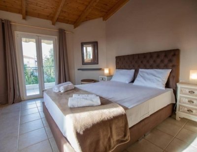Holiday villas in Kefalonia