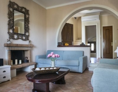 Book a villa holiday in Greece