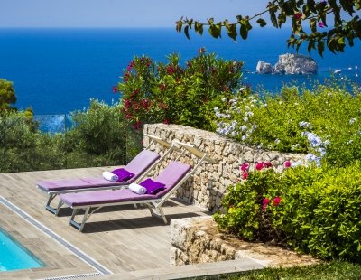 Book a villa holiday in Spartia