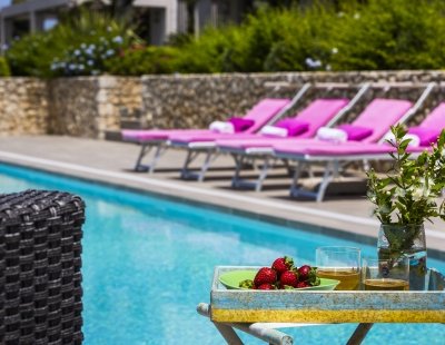 Book a villa in Spartia
