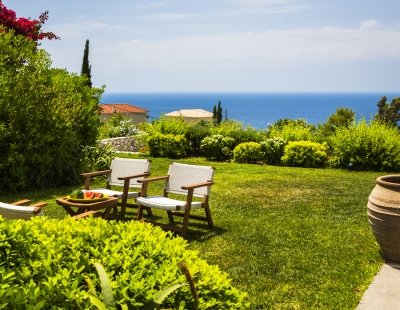 Villa holidays in Spartia