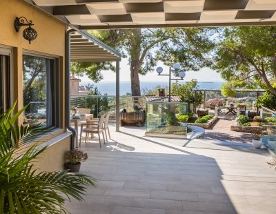 Villa holidays in Greece