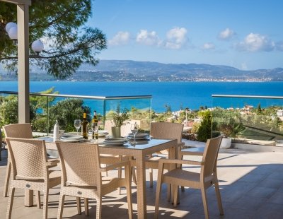 Book a villa holiday in Kefalonia
