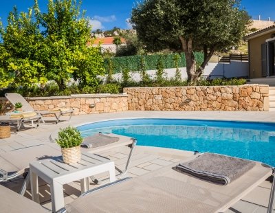 Book a villa in Greece