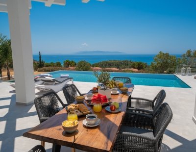 Holiday villas in Kefalonia
