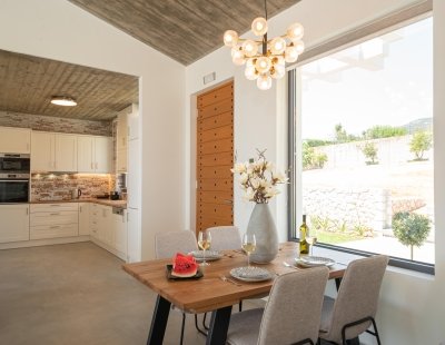 Holiday villas in Trapezaki