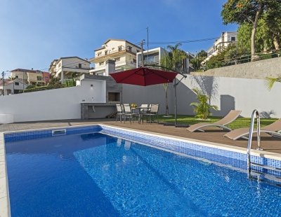 Holiday home in Calheta villa booking