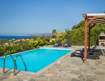 Book a villa in Greece