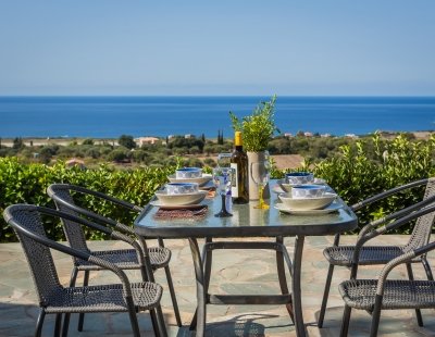 Holiday villas in Svoronata