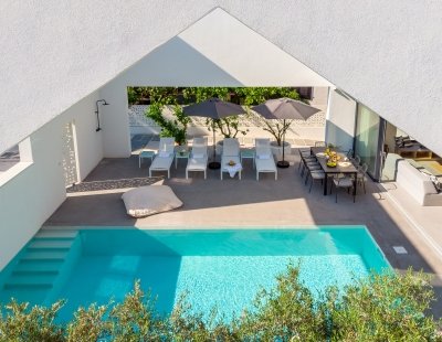 Book a villa in Croatia