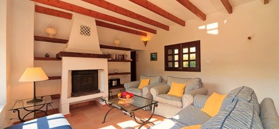 04-min.jpg Book a villa in Pollensa