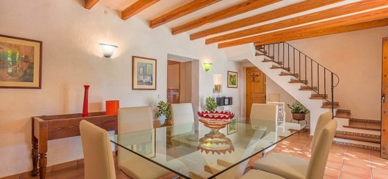 Book a villa in Pollensa