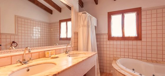 10-min.jpg Holiday villas in Spain