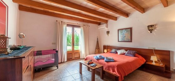 11-min_1.jpg Book a villa holiday in Mallorca