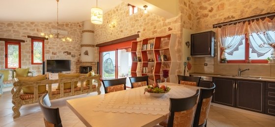 11.jpg Villa holidays in Greece