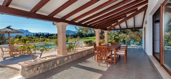 14-min_7.jpg Book a villa in Alcudia