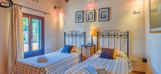 17-min_0.jpg Villas in Mallorca